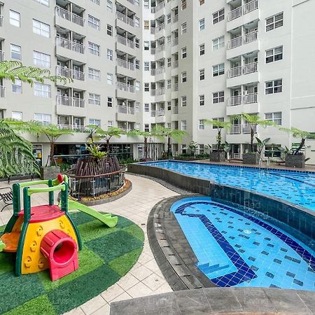 Redliving Apartemen Parahyangan Residence - Anton Rooms Bandung Exterior photo