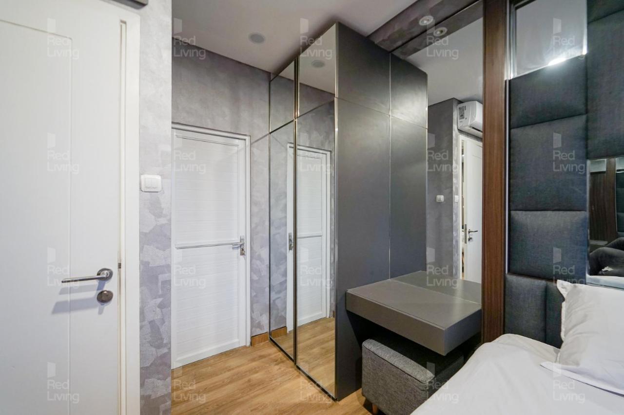 Redliving Apartemen Parahyangan Residence - Anton Rooms Bandung Exterior photo