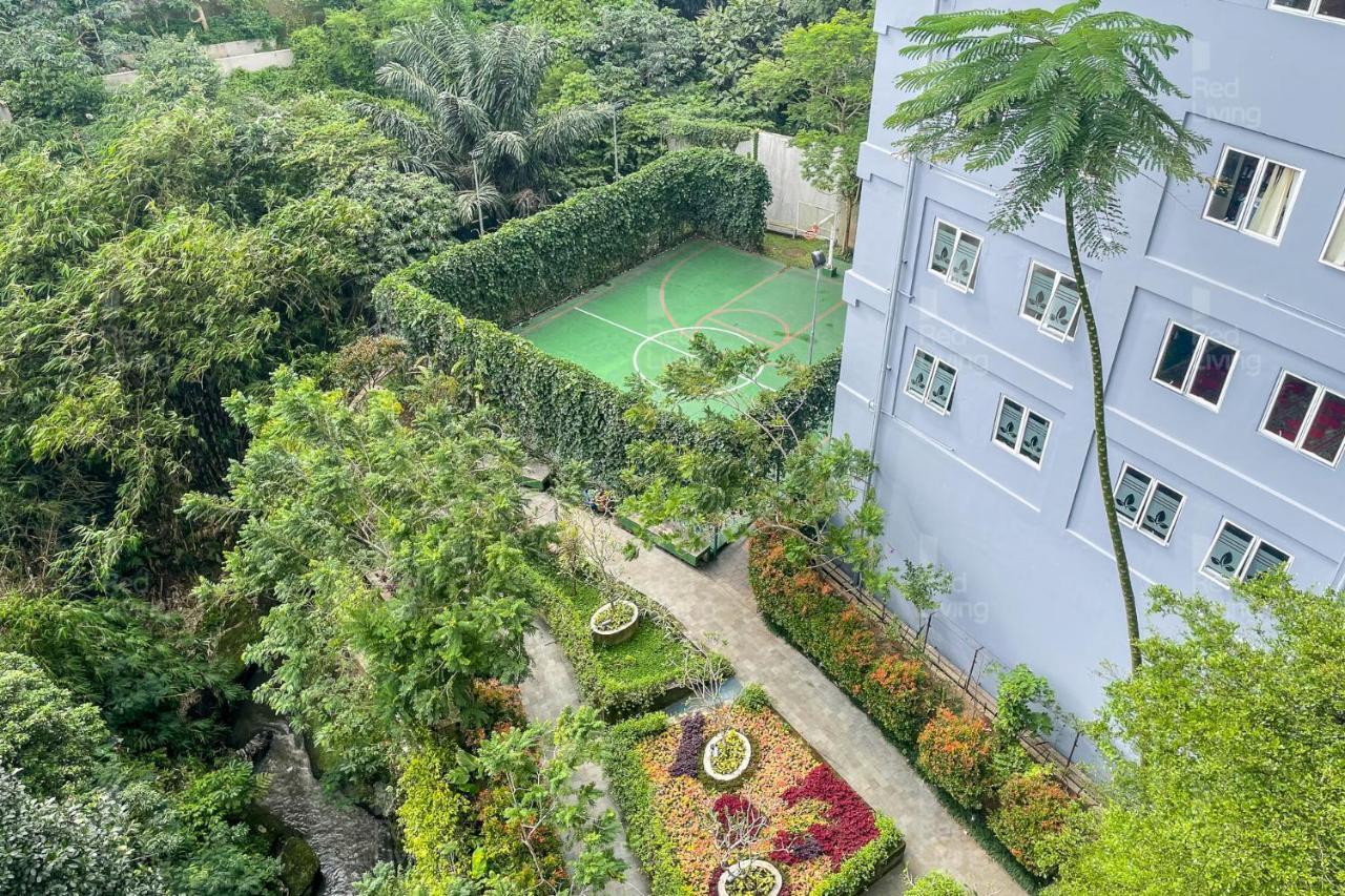 Redliving Apartemen Parahyangan Residence - Anton Rooms Bandung Exterior photo