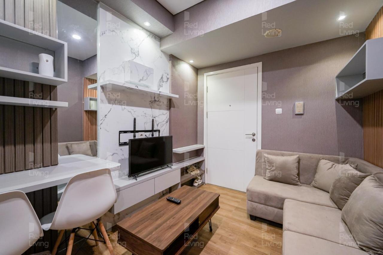 Redliving Apartemen Parahyangan Residence - Anton Rooms Bandung Exterior photo