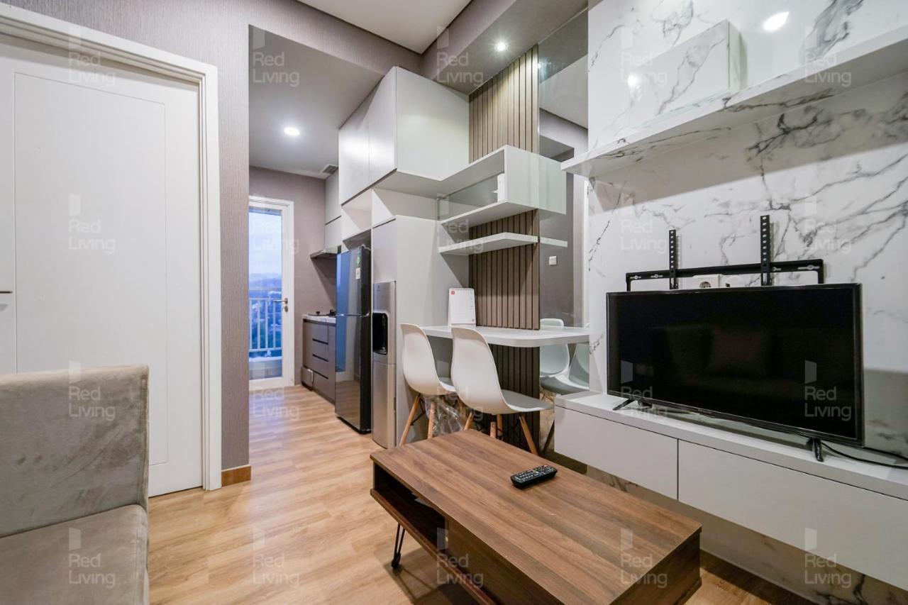 Redliving Apartemen Parahyangan Residence - Anton Rooms Bandung Exterior photo