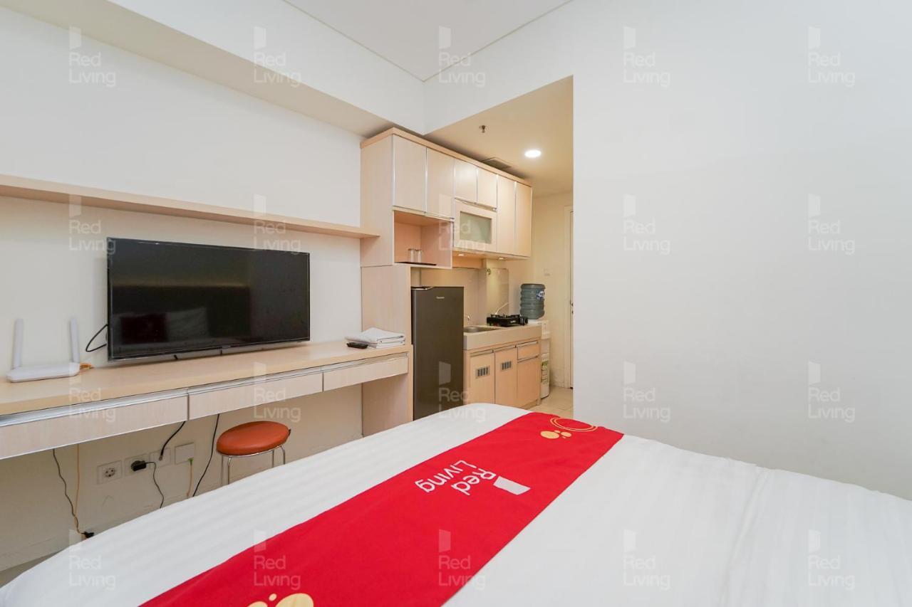 Redliving Apartemen Parahyangan Residence - Anton Rooms Bandung Exterior photo